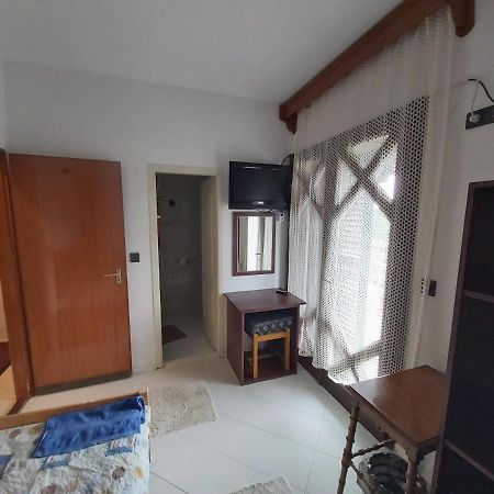 Valcsics Villa Panzio Beci Exterior foto